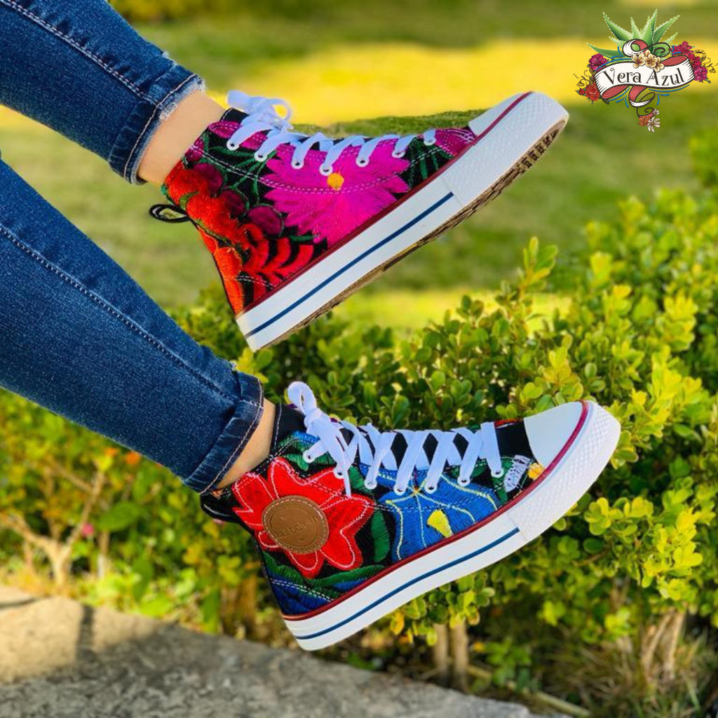 Converse-inspired tennis shoes – Vera Boutique